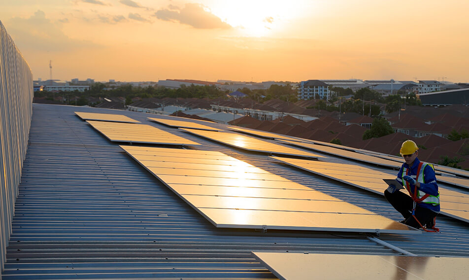 Commercial solar panel inspection
